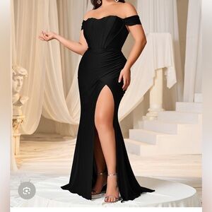 Faeriesty Black Off The Shoulder Ruched Wrap Hem Party Gown XL